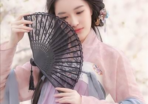 鲥字在人名中的寓意